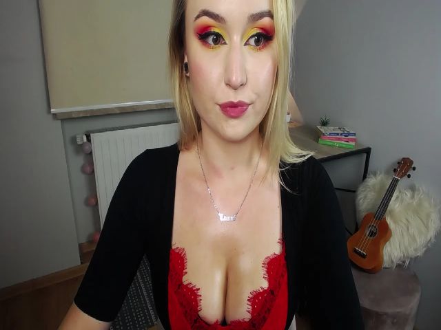 Live sex webcam photo for RUSHnatty #263956621