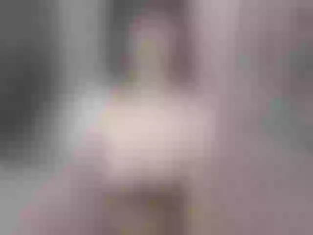 Live sex webcam photo for Oxxme #254777772