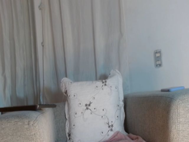 Live sex webcam photo for lina_castillo #252699994