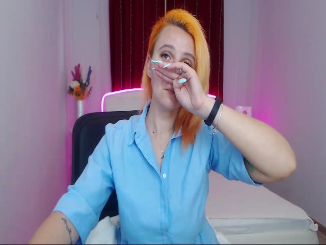 Live sex webcam photo for Polly_Green #260643168
