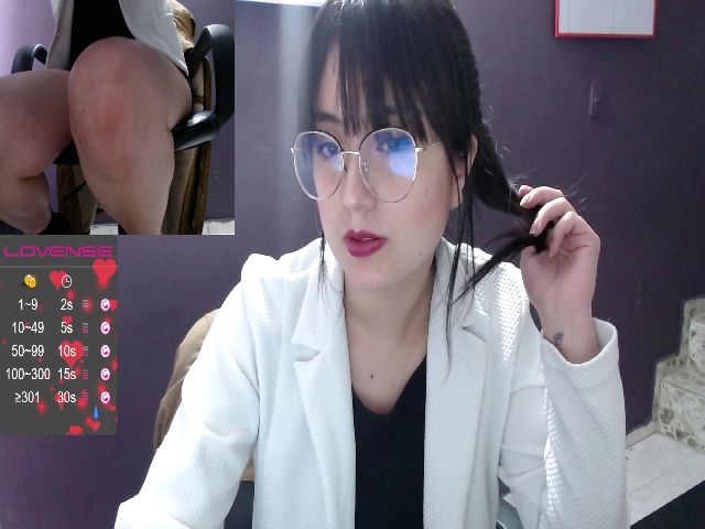 Live sex webcam photo for Charlotte_3x #263703143