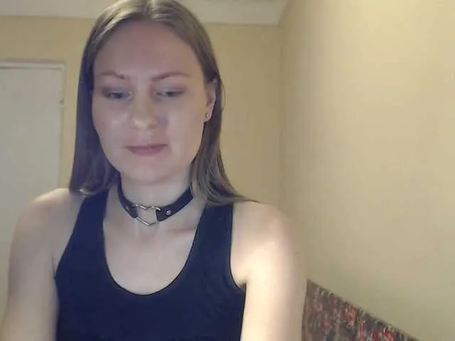 Live sex webcam photo for YourSpell #241003680