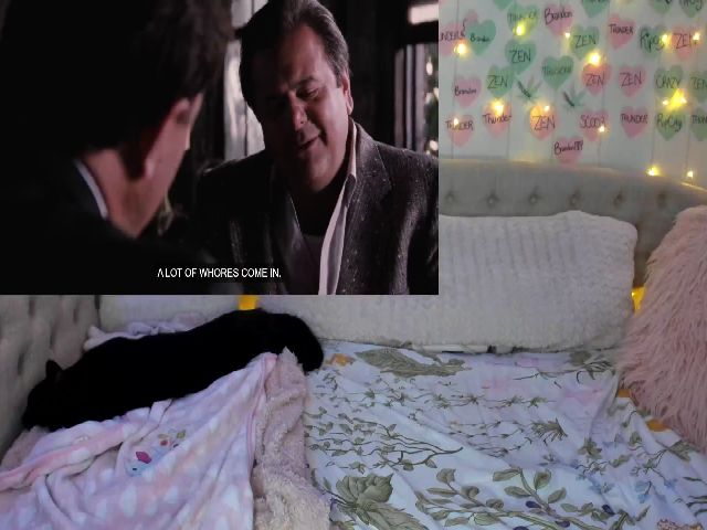 Live sex webcam photo for LunarLux #261813792