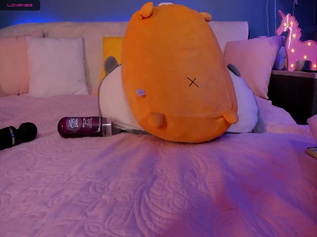 Live sex webcam photo for Milly_Saint #261892915