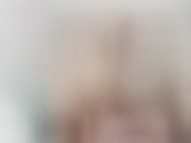 Live sex webcam photo for XxJAZMINE #258310799