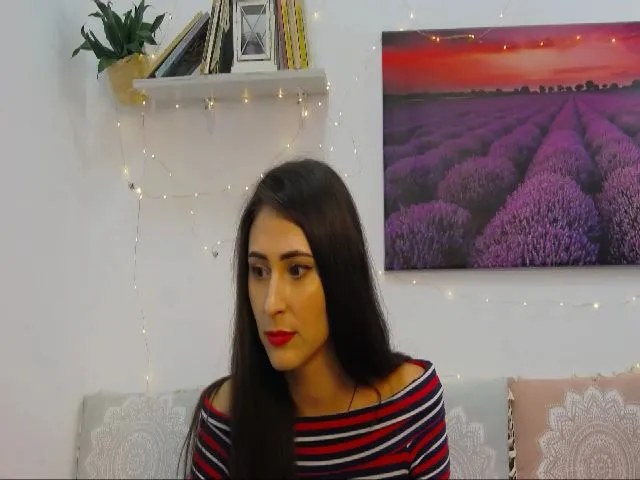 Live sex webcam photo for MaraW #264412213