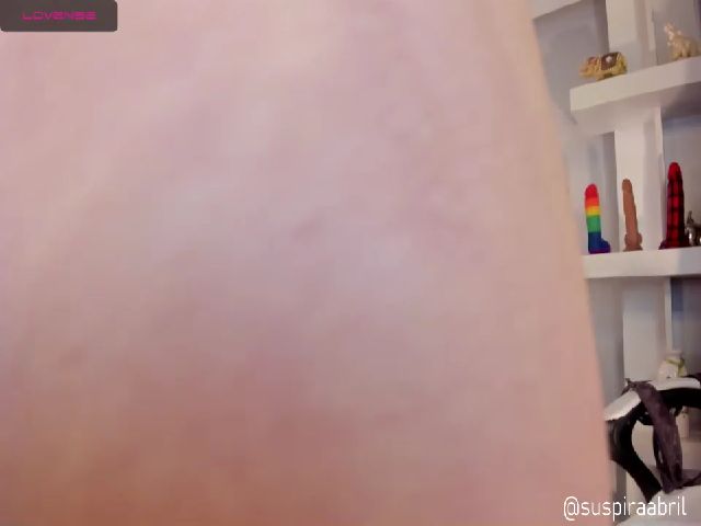 Live sex webcam photo for Abril_wow #260456450