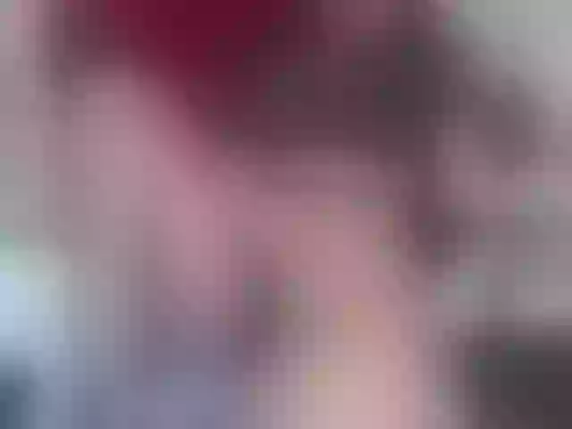 Live sex webcam photo for RoussMeyers #245274923