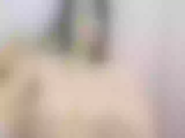 Live sex webcam photo for eliza01 #241142535