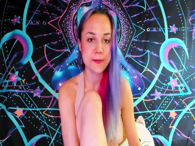 Live sex webcam photo for PurpleJuno #261710392