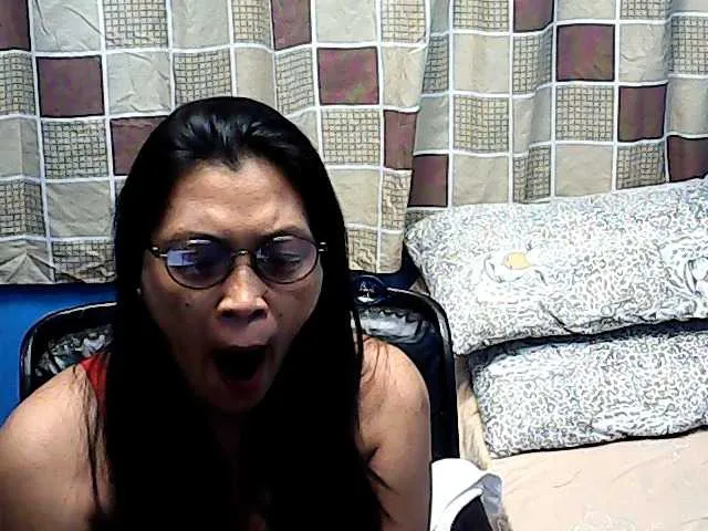 Live sex webcam photo for hOtGranny4u #241020658