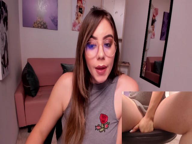 Live sex webcam photo for Camila_monet #255051720