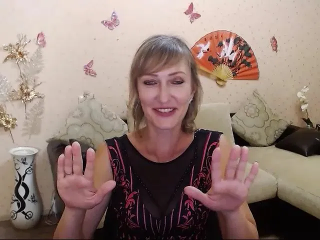 Live sex webcam photo for AvadSusanna #258269606
