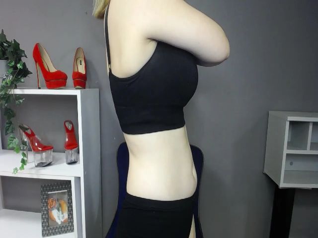 Live sex webcam photo for PRETTYxbecky #255446736