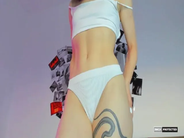 Live sex webcam photo for SpicyTrouble #254858022