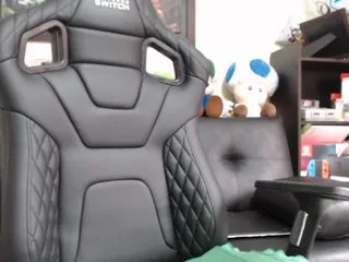 Live sex webcam photo for kainarodri10 #240578525