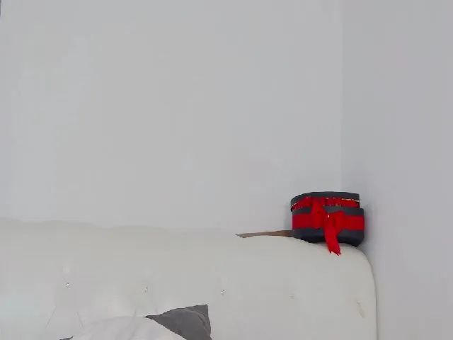 Live sex webcam photo for AimeeSumers #253974830