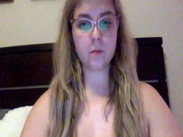 Live sex webcam photo for j3nnamatic #263902379