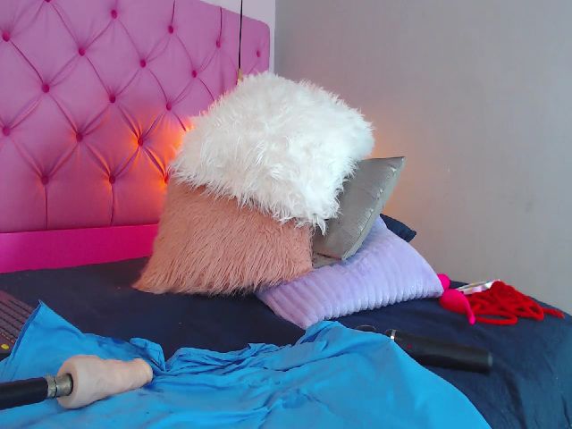 Live sex webcam photo for lizza_robert #263245605