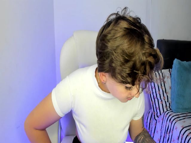 Live sex webcam photo for SalemJimenez #254351780