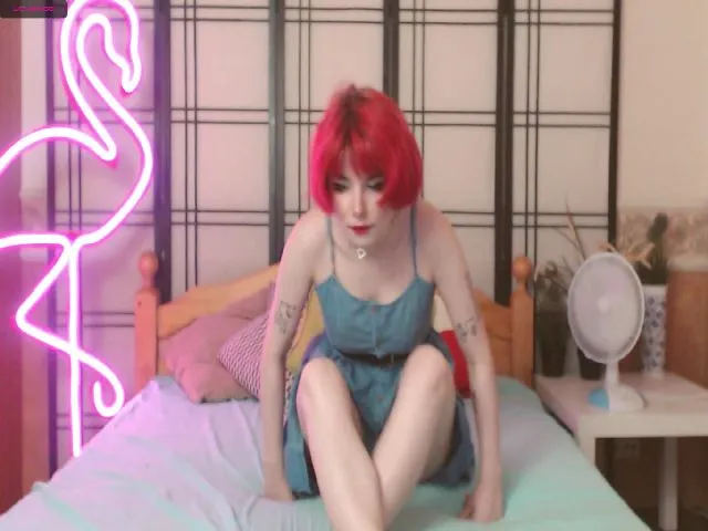 Live sex webcam photo for MinaSanna #253352755