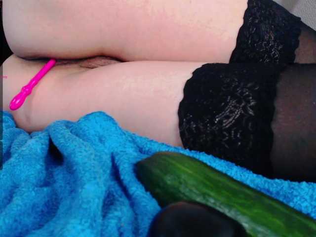 Live sex webcam photo for relishsavor #241397234