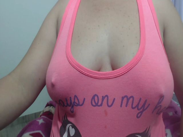 Live sex webcam photo for squirtx_hott #257598821