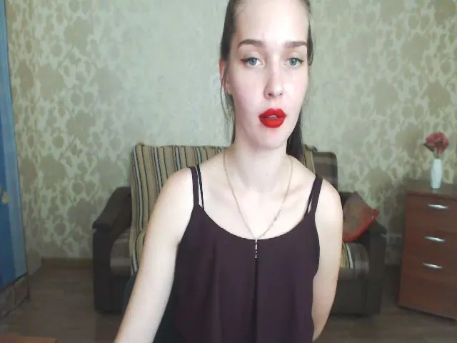 Live sex webcam photo for Ollwi #254625755