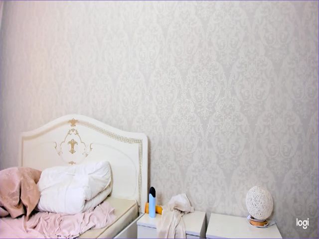 Live sex webcam photo for Akura_01 #259835207