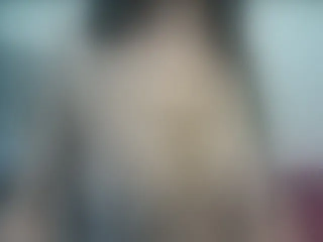 Live sex webcam photo for HelenWell #254109633