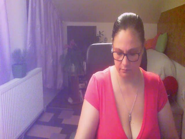 Live sex webcam photo for boosty4you #264482623