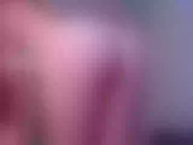 Live sex webcam photo for Queenofsquirt #241435922