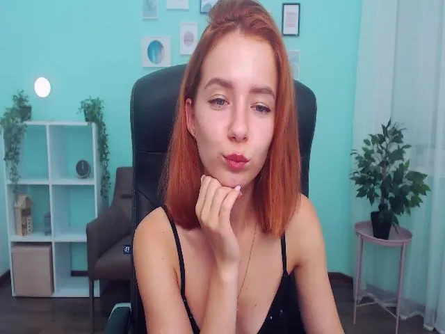 Live sex webcam photo for MircellaGrey #264653803