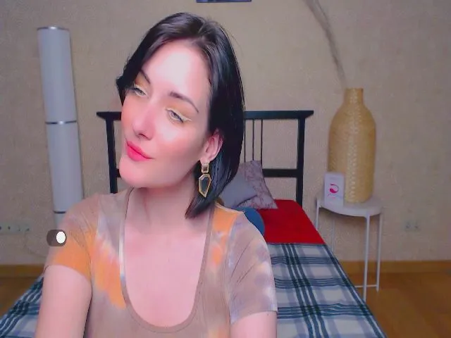 Live sex webcam photo for Elise_sweet #260813294