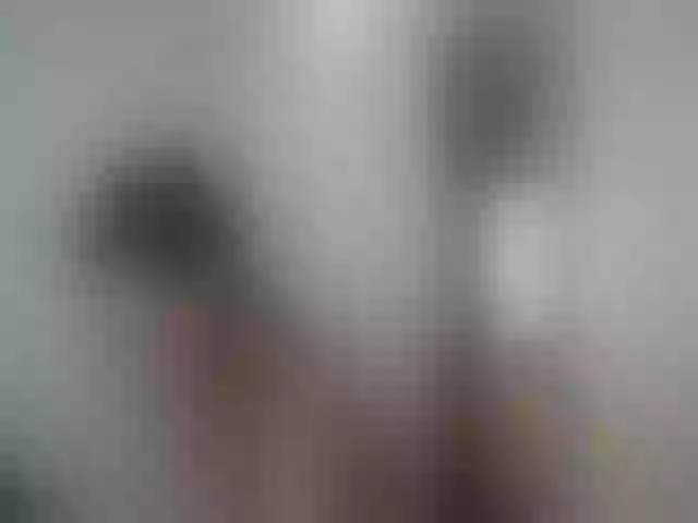 Live sex webcam photo for OnlyLou #260901833