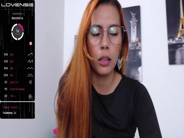 Live sex webcam photo for Alessiafioore #262097893