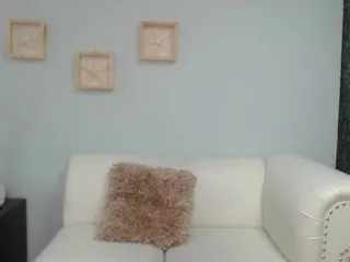 Live sex webcam photo for NiaCollins #240881621