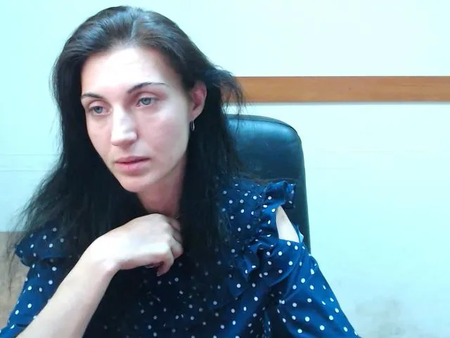 Live sex webcam photo for Miss_Vivian #257328634