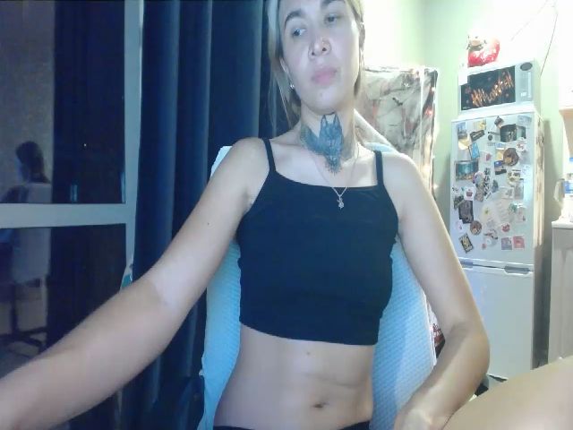 Live sex webcam photo for Angie_Wild #257862099