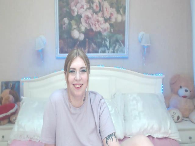 Live sex webcam photo for AmaliaDiva #261060651