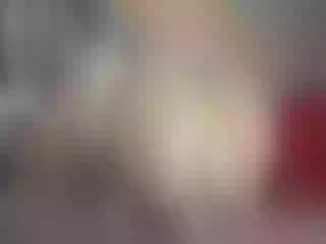 Live sex webcam photo for Msschloe_ #253566862