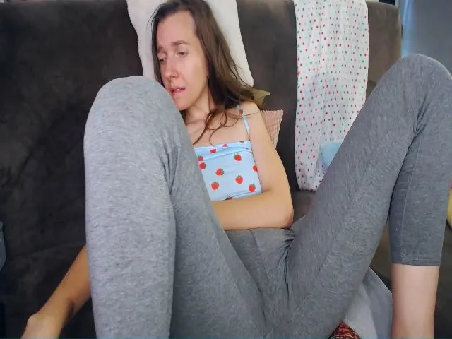 Live sex webcam photo for Kozerog20 #261294495