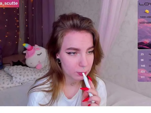 Live sex webcam photo for Vivi-Squirrel #244128774
