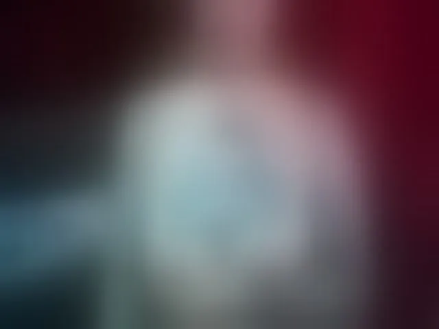 Live sex webcam photo for Amy_Ink69 #255395954