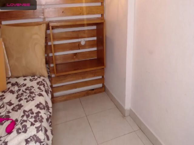 Live sex webcam photo for Katsumi_zenn #259731757