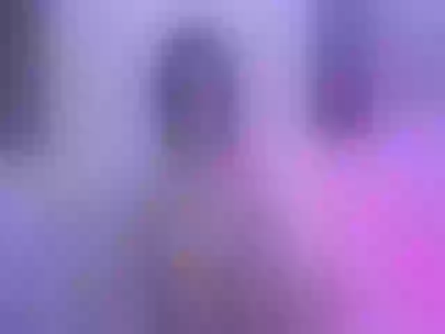 Live sex webcam photo for Aziacollens98 #260236237