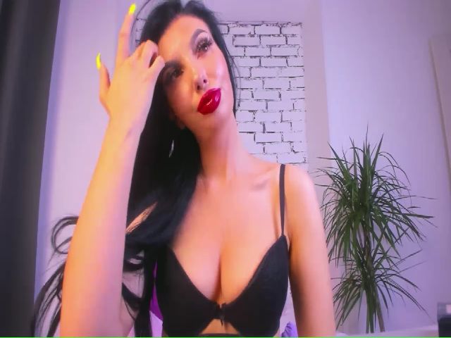 Live sex webcam photo for Goddess_Cum #264018966