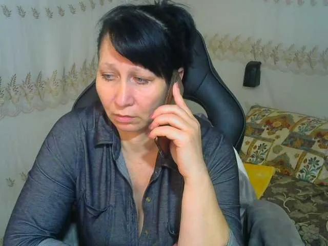 Live sex webcam photo for xxdaryaxx #241264720