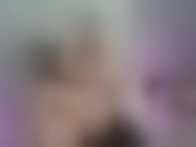 Live sex webcam photo for Classy4uuuu #258808334