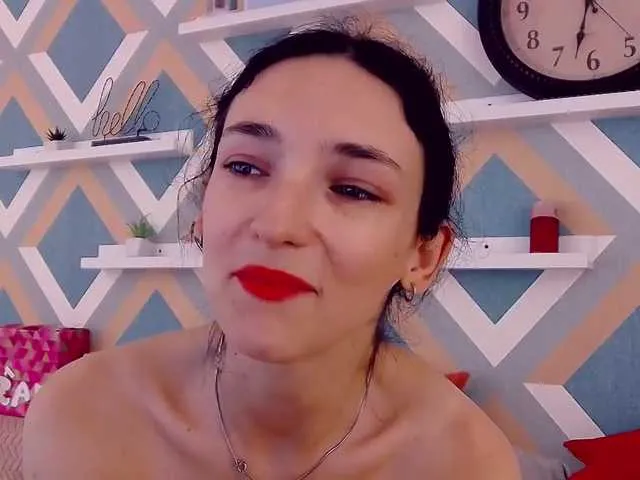 Live sex webcam photo for KariNeal #255850889